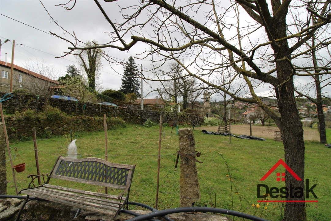 Terreno para Venda em São Vicente de Lafões Foto 8