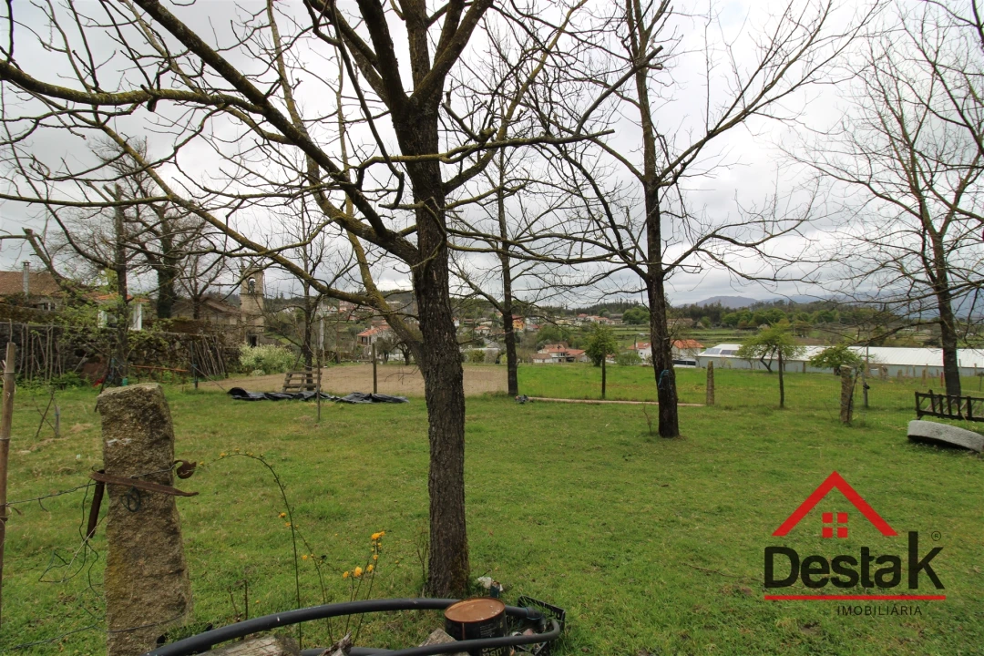 Terreno para Venda em São Vicente de Lafões Foto 7