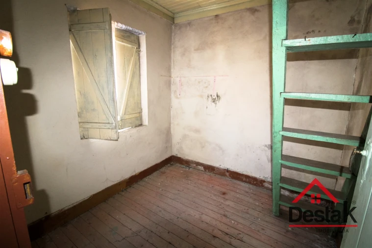 Moradia T4 para Venda em Senhorim Foto 16