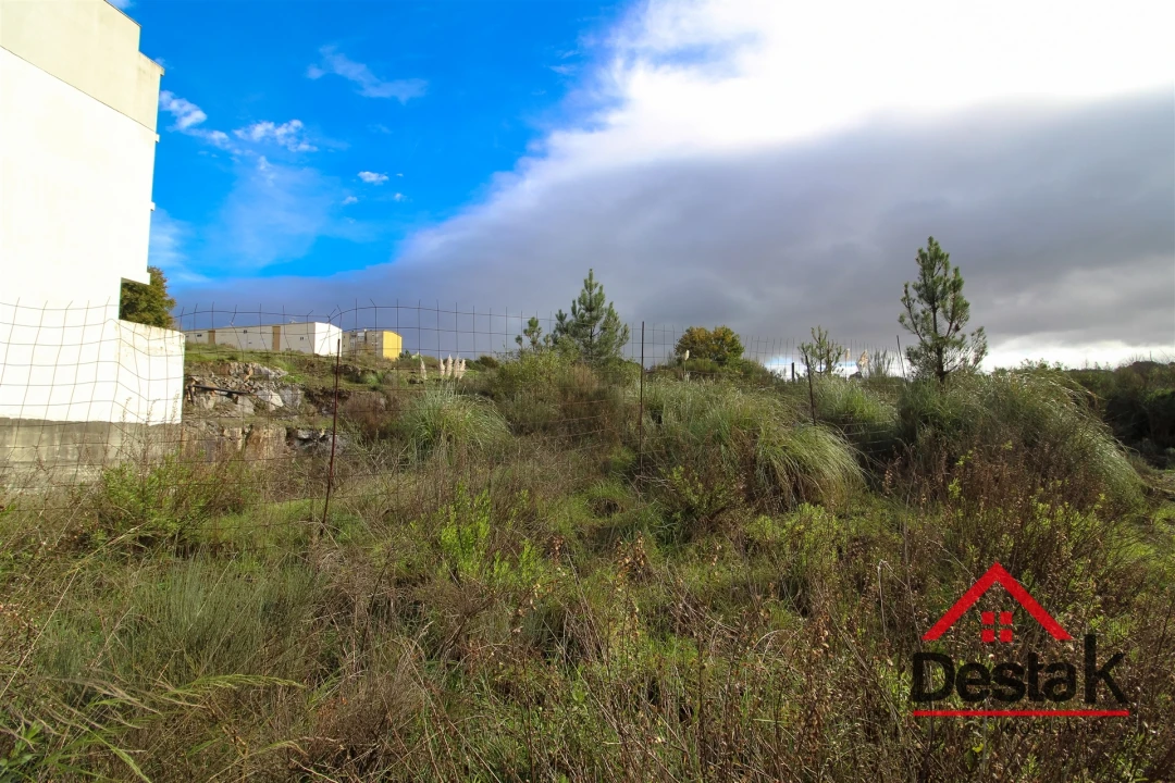 Terreno para Venda em Repeses e São Salvador Foto 7