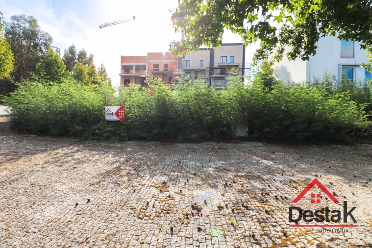 Terreno para Venda em Orgens Foto 2