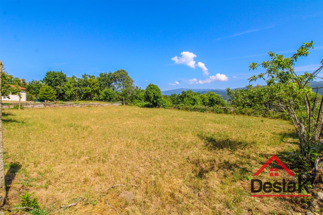 Terreno para Venda em Pinheiro Foto 3