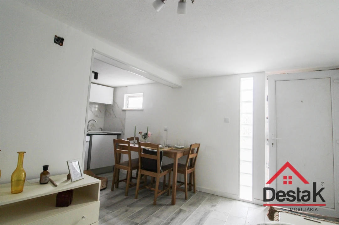 Moradia T2 para Venda em Carvalhais e Candal Foto 5
