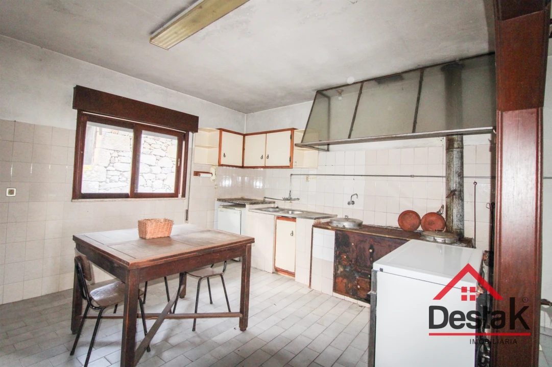 Quinta T6 para Venda em São Pedro do Sul, Várzea e Baiões Foto 12