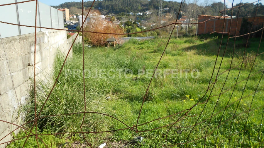 Terreno para Venda em Canelas Foto 2