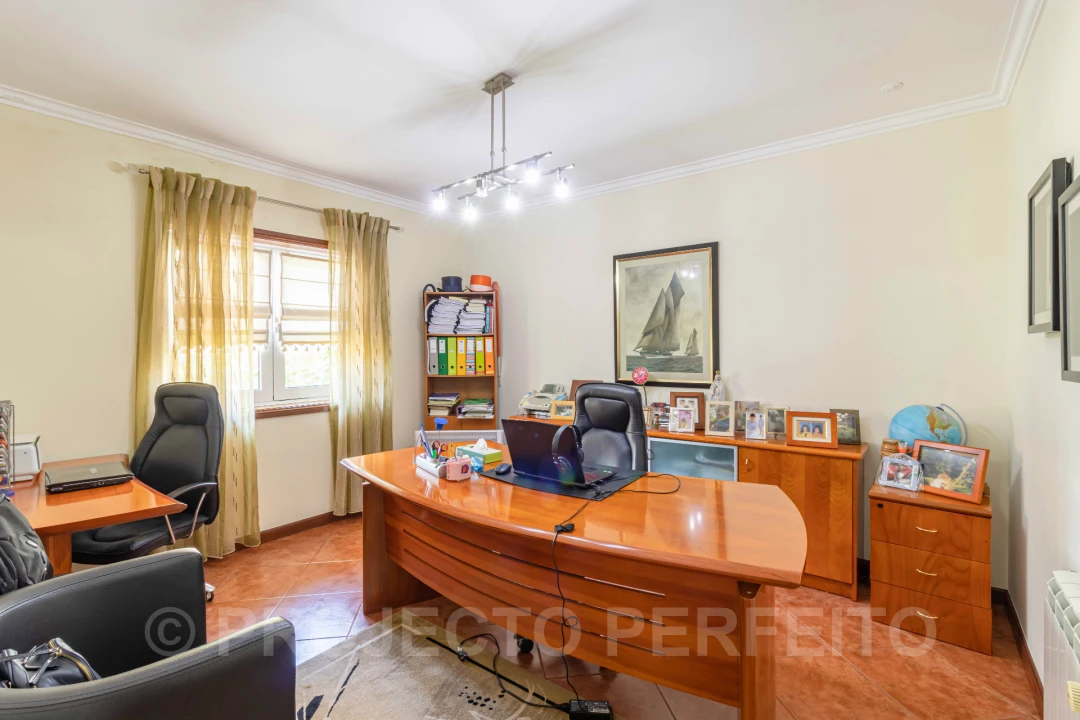 Moradia T4 para Venda em Esmoriz Foto 10