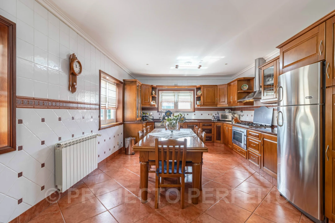 Moradia T4 para Venda em Esmoriz Foto 4