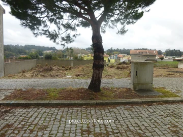 Terreno para Venda em Anta e Guetim
