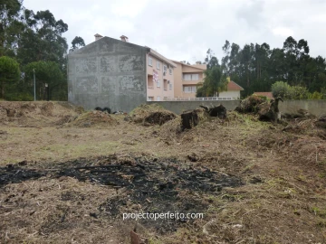 Terreno para Venda em Anta e Guetim
