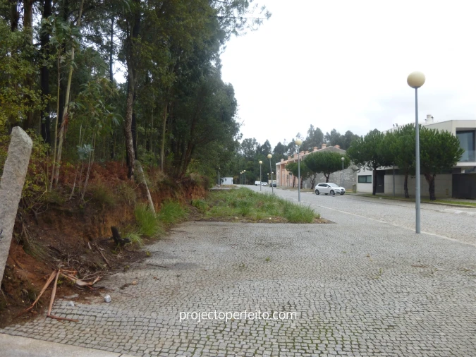 Terreno para Venda em Anta e Guetim Foto 15