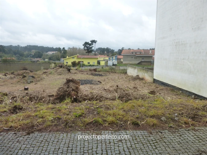 Terreno para Venda em Anta e Guetim Foto 8