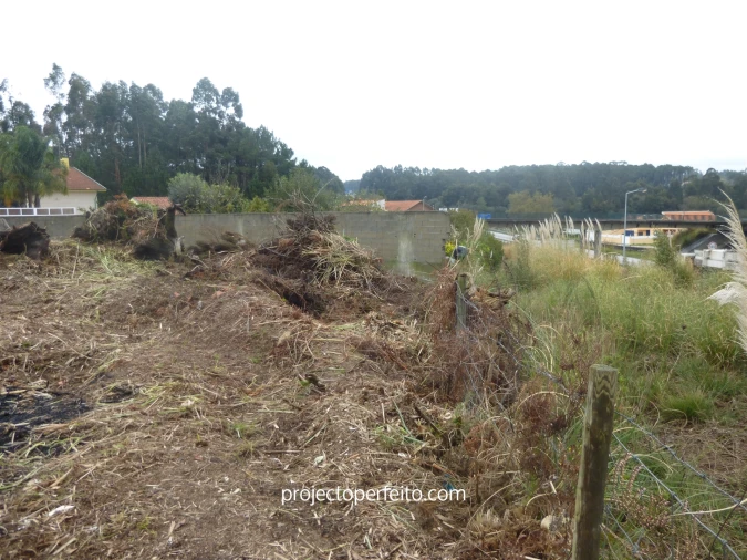 Terreno para Venda em Anta e Guetim Foto 16