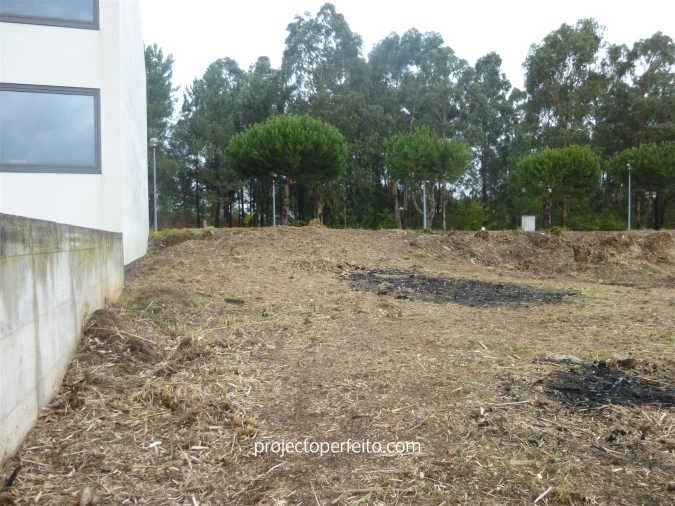 Terreno para Venda em Anta e Guetim Foto 19