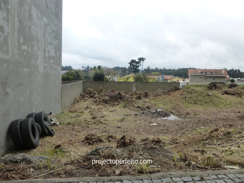 Terreno para Venda em Anta e Guetim Foto 5