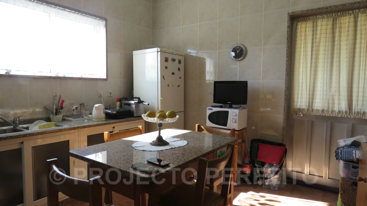 Quinta T3 para Venda em Raiva, Pedorido e Paraíso Foto 7