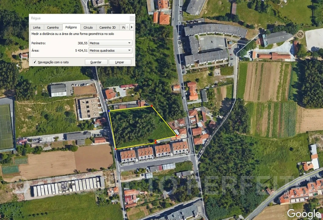 Terreno para Venda em Serzedo e Perosinho Foto 4