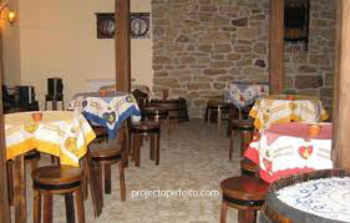 Quinta T9 para Venda em Pinheiros e Vale de Figueira Foto 4