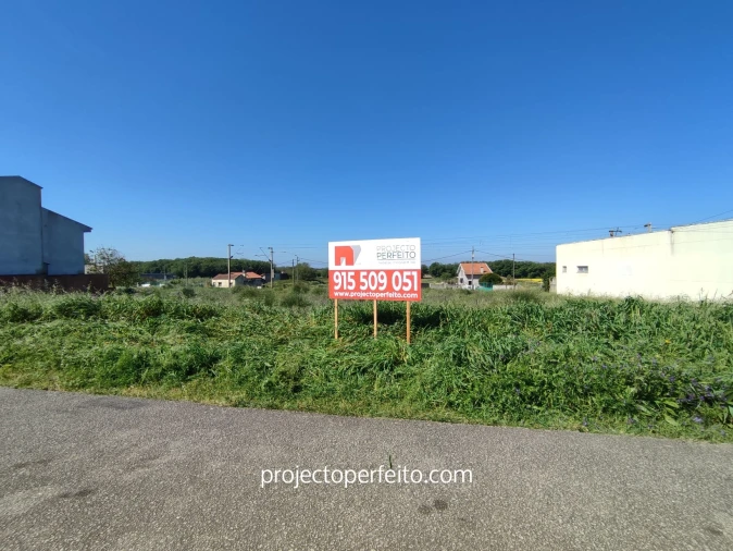 Terreno para Venda em Paramos