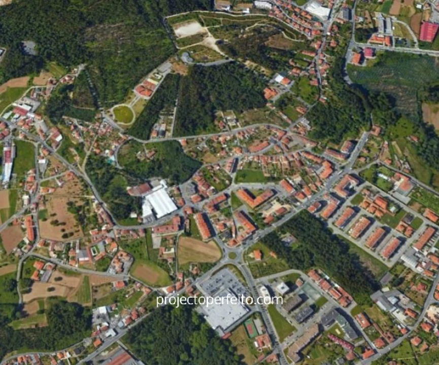 Terreno para Venda em Mozelos Foto 2