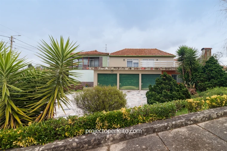 Quinta T5 para Venda em São Paio de Oleiros Foto 2