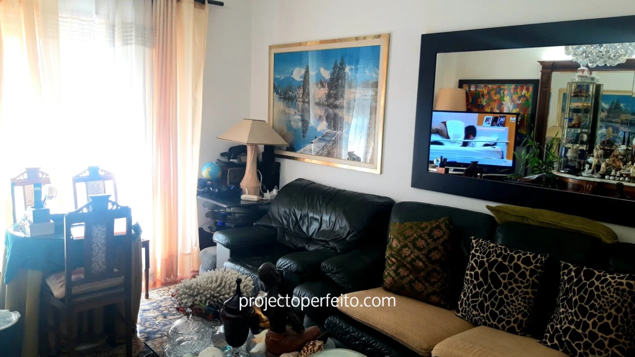 Moradia T4 para Venda em São Felix da Marinha Foto 6