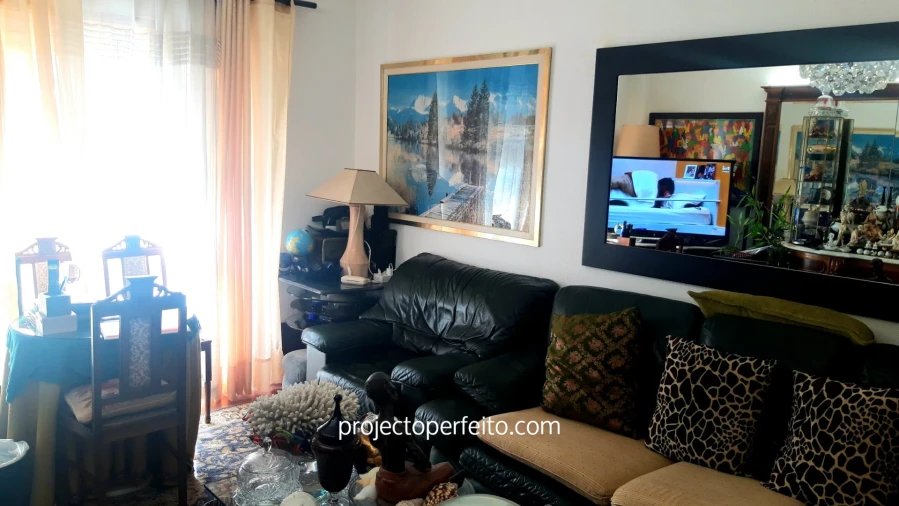 Moradia T4 para Venda em São Felix da Marinha Foto 6