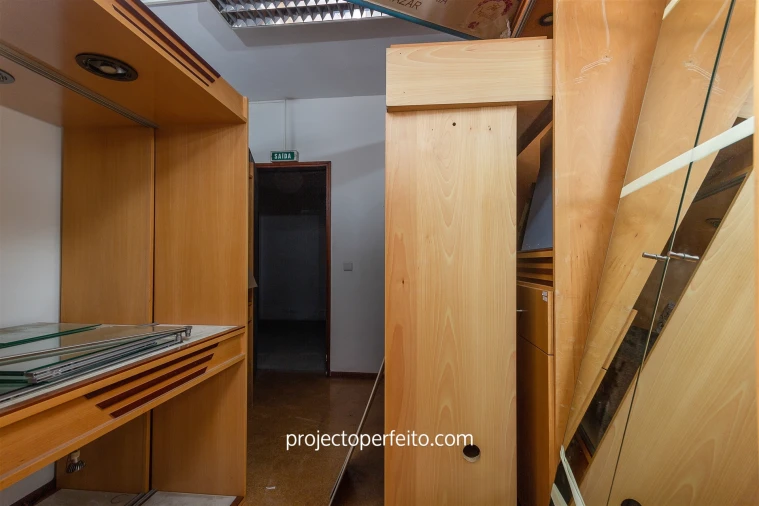 Loja para Venda em Grijó e Sermonde Foto 6