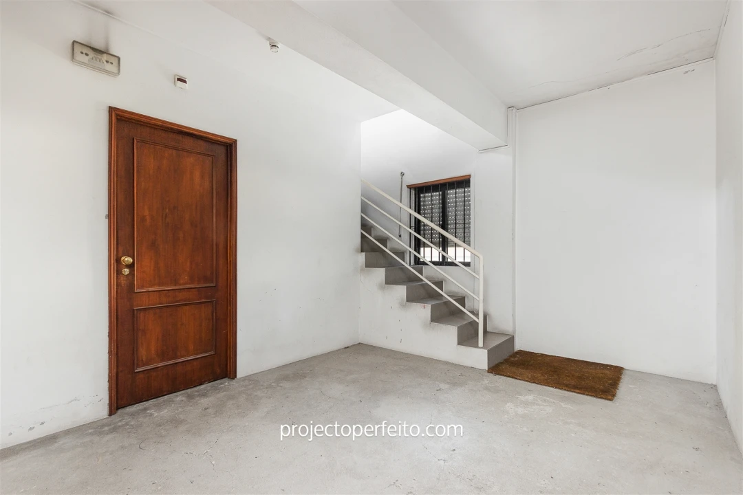 Loja para Venda em Grijó e Sermonde Foto 8