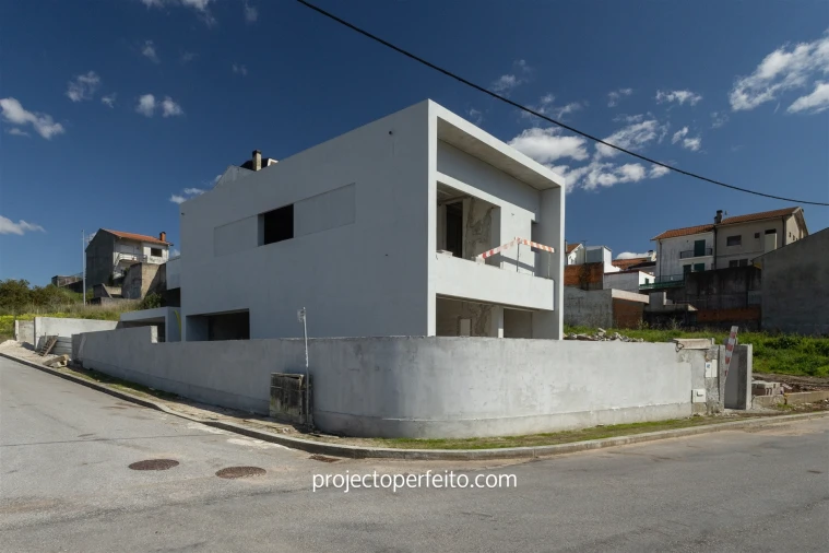 Moradia T3 para Venda em Pedroso e Seixezelo Foto 15