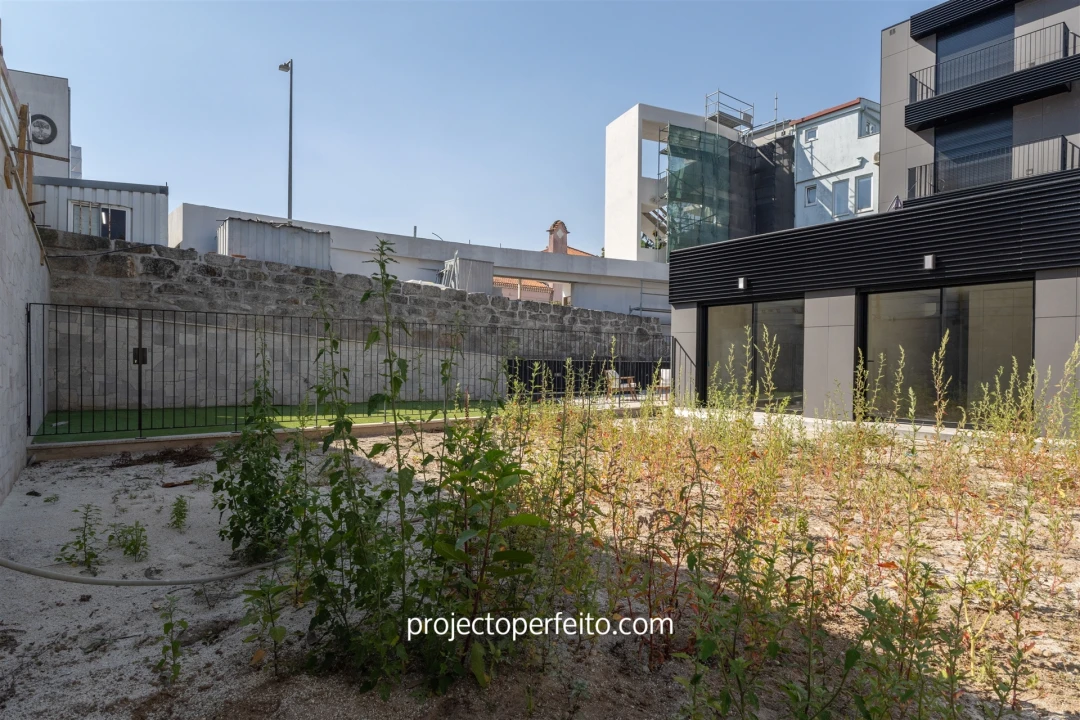 Apartamento T2 para Venda em Paranhos Foto 24