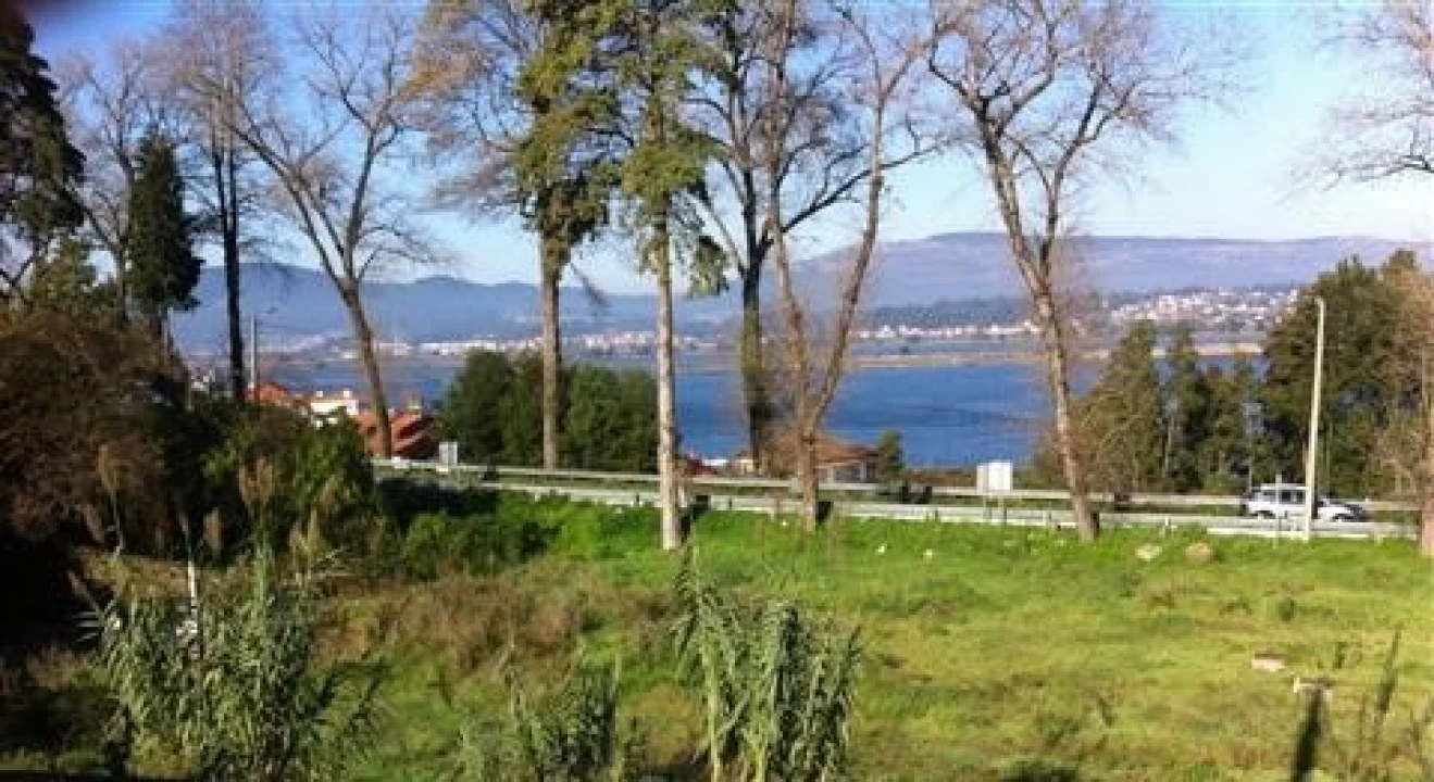 Terreno para Venda em Seixas Foto 1