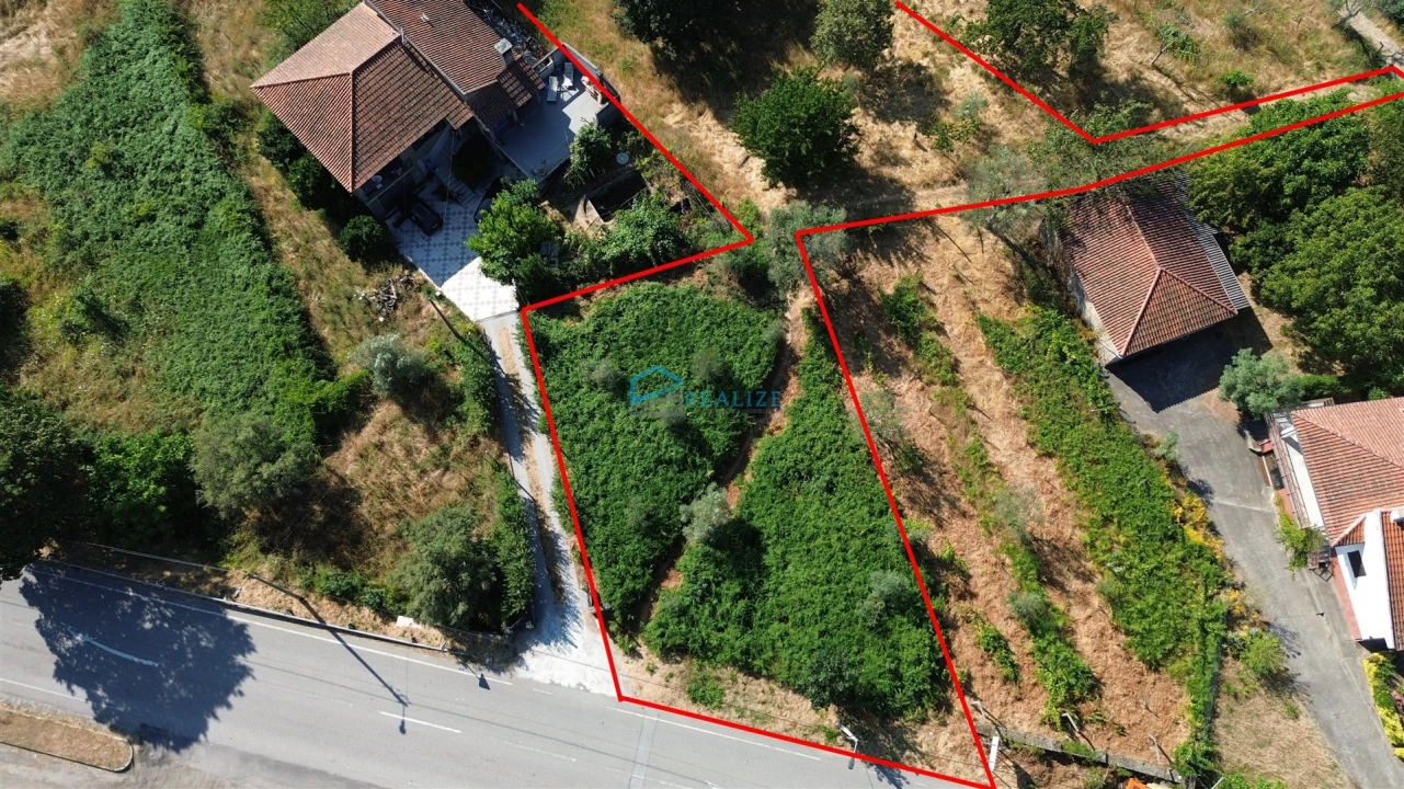 Terreno para Venda em Adoufe e Vilarinho de Samardã Foto 2