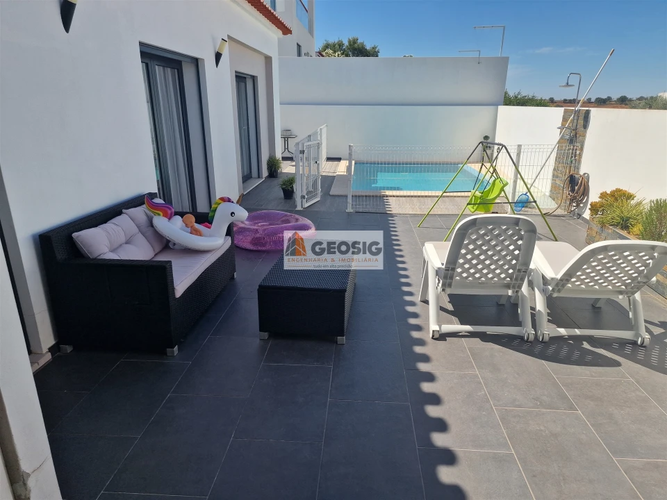 Moradia T4 para Venda em Almodôvar e Graça dos Padrões Foto 4