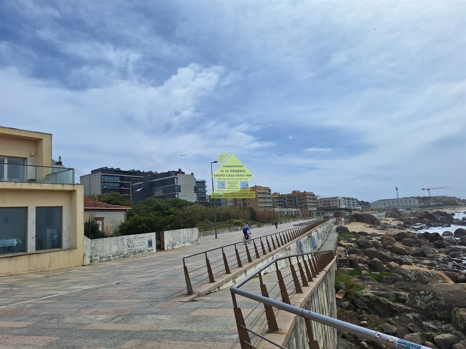Apartamento T2 para Venda em Canidelo Foto 16