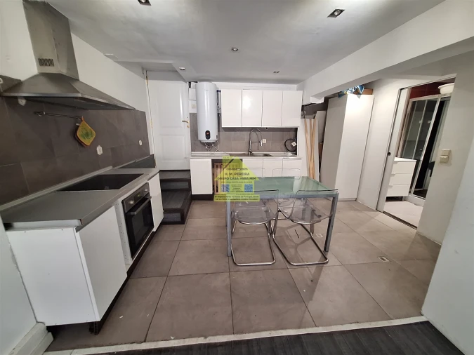 Apartamento T1 para Arrendamento em Santa Marinha e São Pedro da Afurada Foto 28