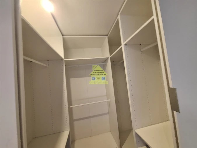 Apartamento T1 para Arrendamento em Santa Marinha e São Pedro da Afurada Foto 33