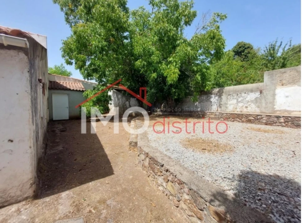 Moradia T3 para Venda em São Salvador da Aramenha Foto 4