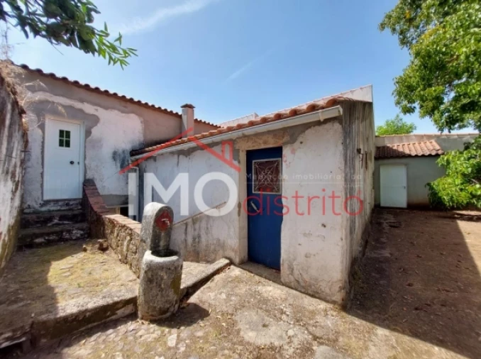 Moradia T3 para Venda em São Salvador da Aramenha Foto 3