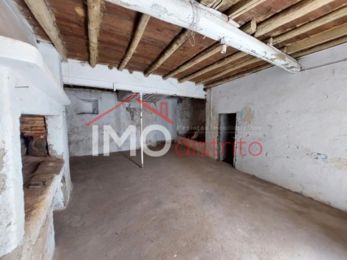 Moradia T3 para Venda em São Salvador da Aramenha Foto 6