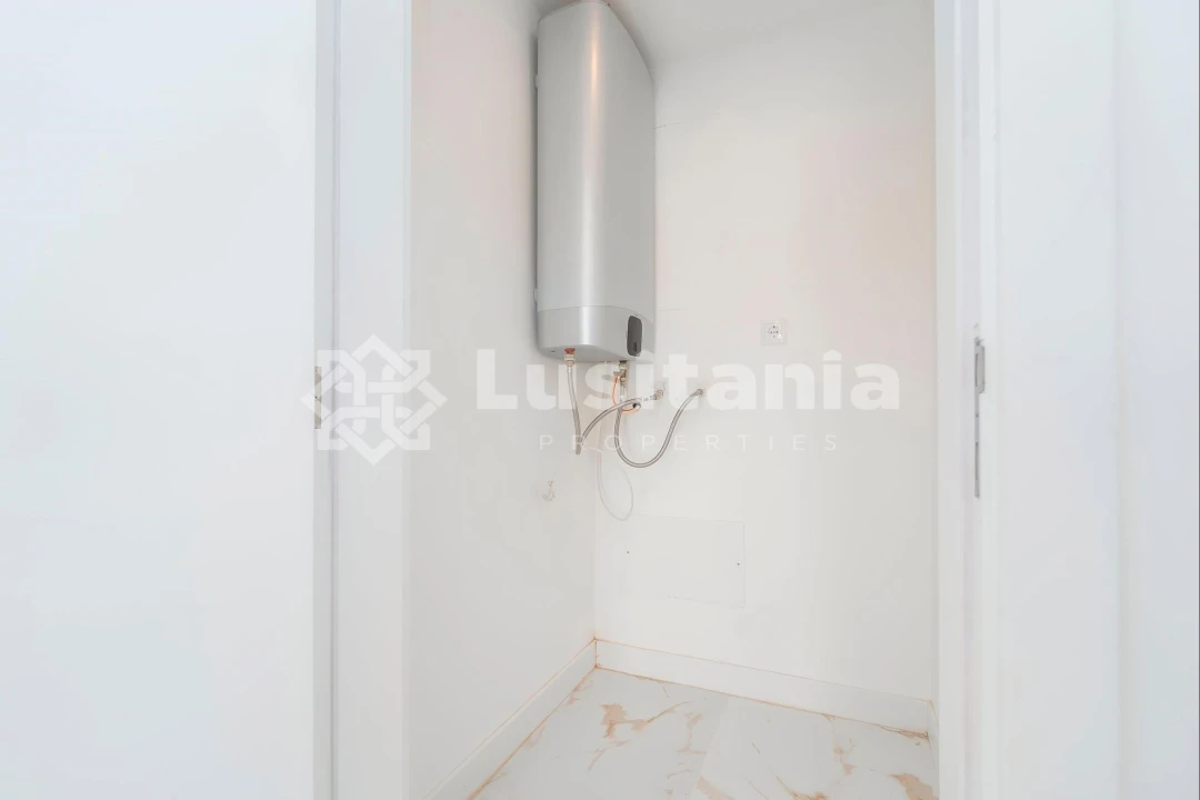 Apartamento T2 para Venda em Quarteira Foto 25