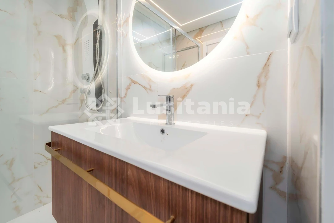 Apartamento T2 para Venda em Quarteira Foto 21