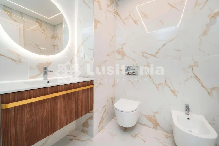 Apartamento T2 para Venda em Quarteira Foto 22