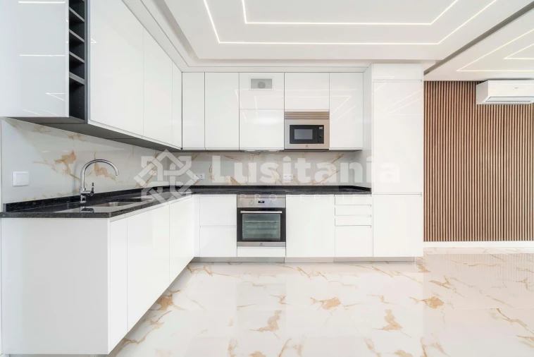 Apartamento T2 para Venda em Quarteira Foto 5