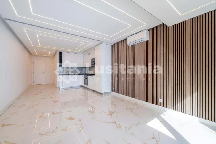 Apartamento T2 para Venda em Quarteira Foto 4