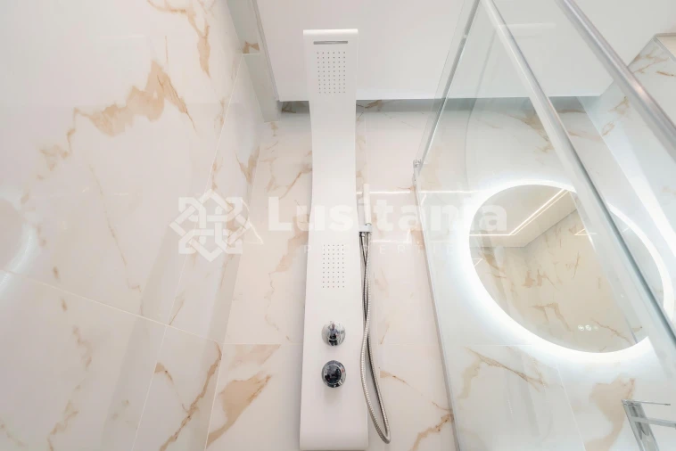 Apartamento T2 para Venda em Quarteira Foto 23