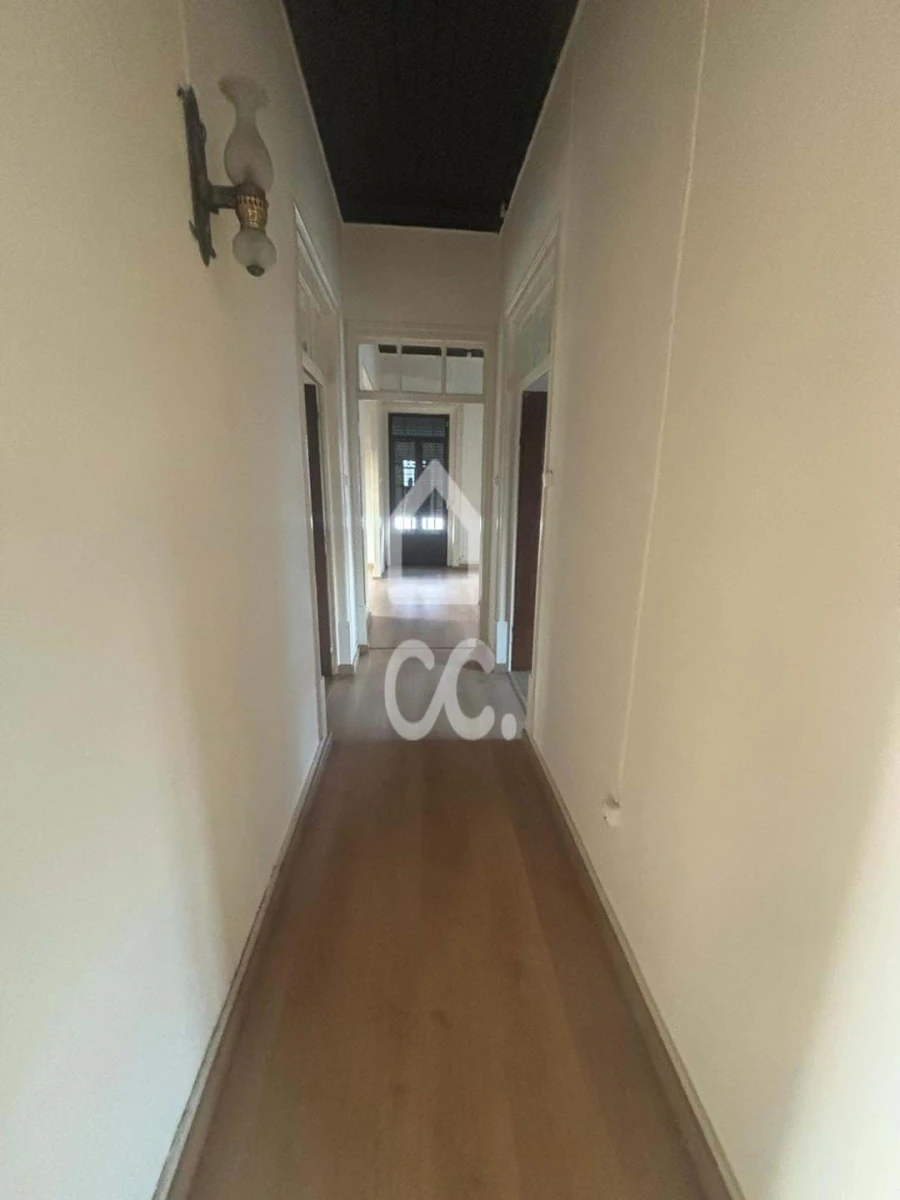 Prédio para Venda em Vieira de Leiria Foto 14