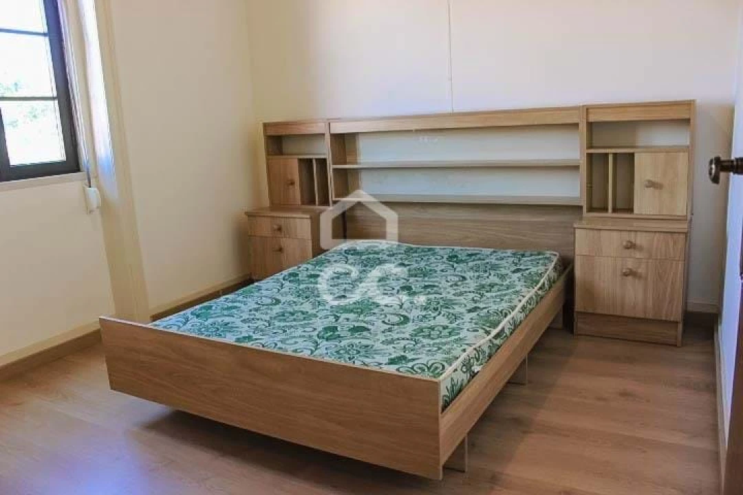 Prédio para Venda em Vieira de Leiria Foto 7