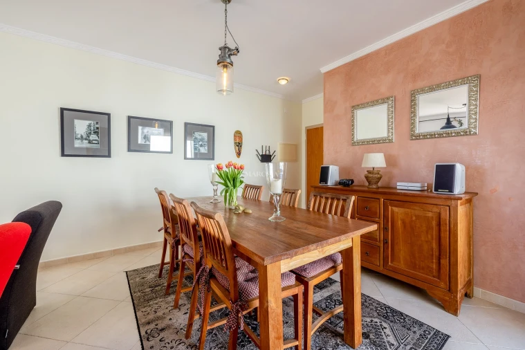 Apartamento T2 para Venda em Vila do Bispo e Raposeira Foto 14