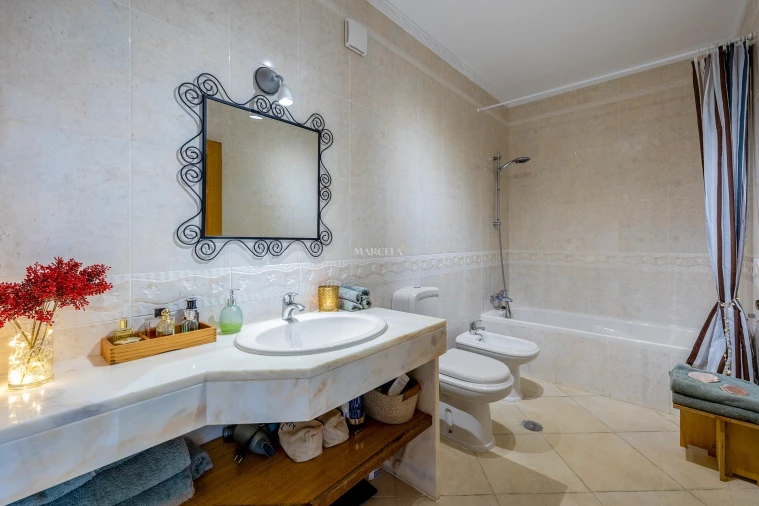 Apartamento T2 para Venda em Vila do Bispo e Raposeira Foto 24