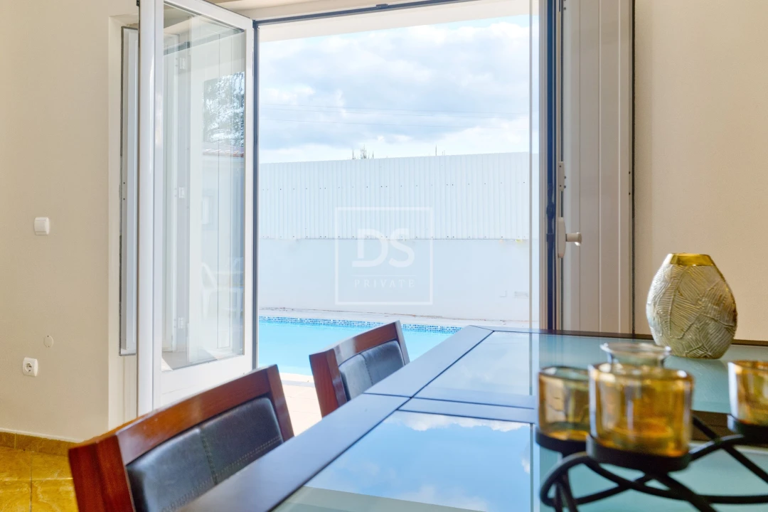 Moradia T4 para Venda em Quinta do Anjo Foto 35